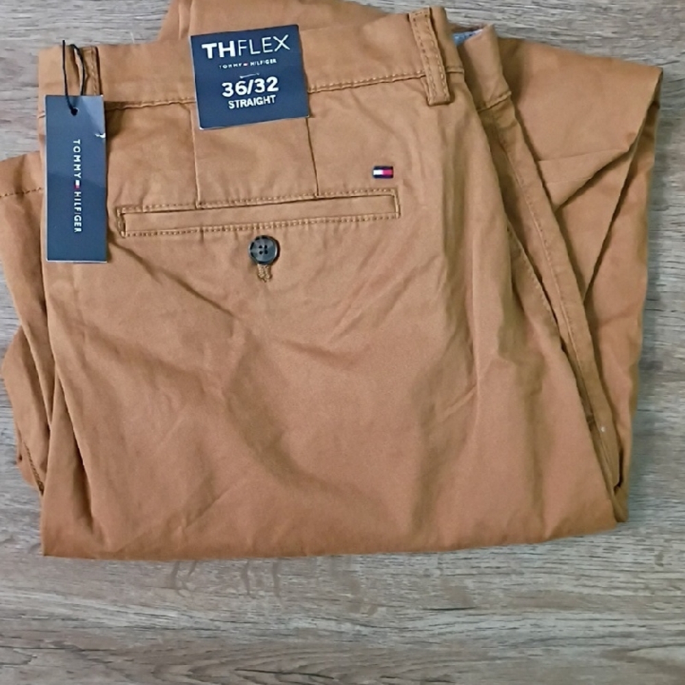Tommy Hilfiger Men's Brown Chinos